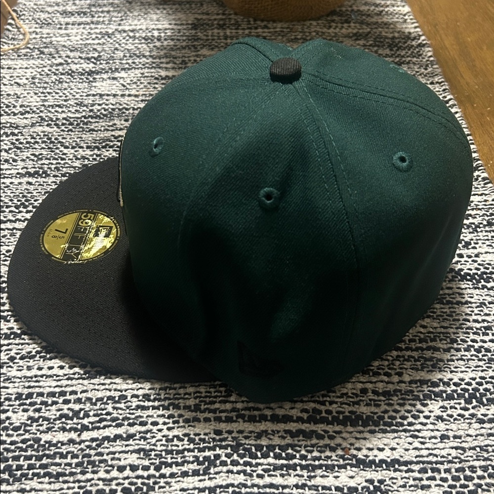 New Era 59fifty 7 5/8 green & black 2000 inaugural season fitted hat, like new - Picture 4 of 8